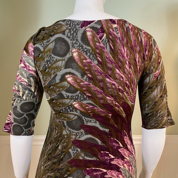 Adrianna Papell Knit Jersey Feather Print Dress - Picture 8 of 13